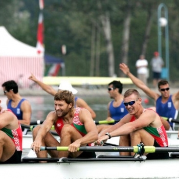 Гребля академическая